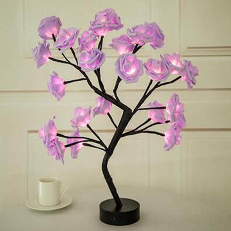 Lámpara de Árbol con 24 Rosas
